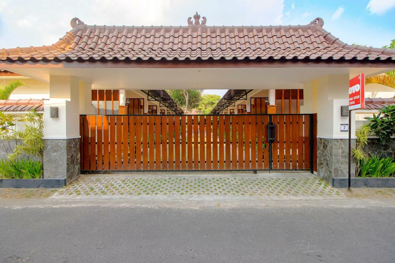 Oyo 1473 Omah Tentrem Syariah Melati Exterior foto