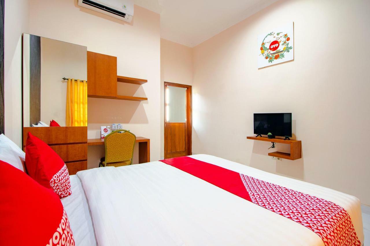 Oyo 1473 Omah Tentrem Syariah Melati Exterior foto